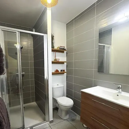 Appartement Le Petit Roc Cozy Basecamp In Roc Denfer